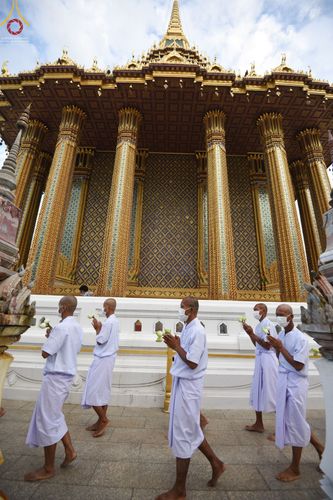 ภาพ No.65510:พิธีเวียนประทักษิณ และขอขมามอบผ้าไตร รุ่นบูชาธรรมมหาปูชนียาจารย์  ปี ๒๕๖๕ ณ วัดพระพุทธบาทราชวรมหาวิหาร  อ.พระพุทธบาท จ.สระบุรี วันเสาร์ที่ ๒๐ พฤศจิกายน พ.ศ. ๒๕๖๕