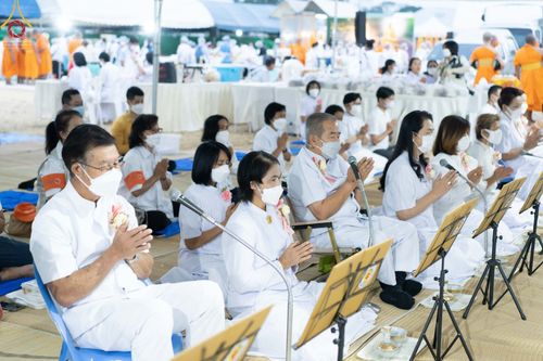 ภาพ No.69889:พิธีถวายภัตตาหารเป็นสังฆทาน แด่คณะพระธรรมยาตราฯ ในโครงการธรรมยาตราฯ ปีที่ 11 ณ อนุสรณ์สถานมหาวิหารพระมงคลเทพมุนี อ.สองพี่น้อง จ.สุพรรณบุรี วันที่ 9 มกราคม พ.ศ. 2566