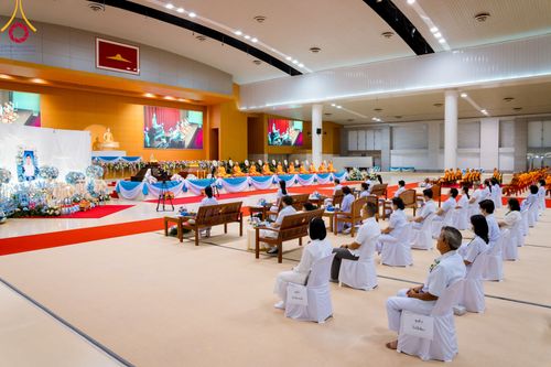 ภาพ No.90825:พิธีบำเพ็ญกุศลสวดพระอภิธรรม  อุบาสกถาวร พรหมถาวร (อุบาสกผู้ปั้นพระ) คืนที่ 4 วันอังคารที่ 17 ตุลาคม พ.ศ. 2566 ณ ห้องแก้วสารพัดนึก 1 สภาธรรมกายสากล วัดพระธรรมกาย จ.ปทุมธานี