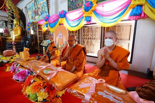 ภาพ No.64931:พิธีทอดกฐินสามัคคีทั่วไทย 5,000 วัด โดยคณะศิษยานุศิษย์วัดพระธรรมกาย น้อมบูชาธรรม 78 ปี หลวงพ่อธัมมชโย  วันอังคารที่ 8 พฤศจิกายน พ.ศ. 2565  ณ วัดนาบุญ อำเภอธัญบุรี จังหวัดปทุมธานี