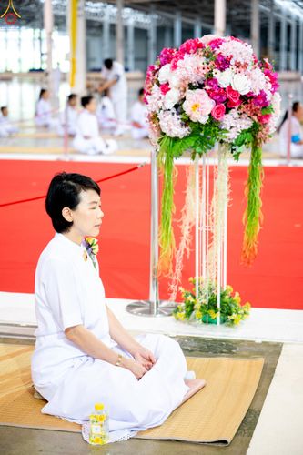 ภาพ No.342735:วันอาทิตย์ที่ 9 สิงหาคม พ.ศ.2569 พิธีจุดเทียนใจ ไฟนิรันดร์ อนันตชัย ณ รัตนบัลลังก์ วัดพระธรรมกาย