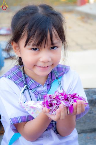 ภาพ No.105626:พิธีต้อนรับพระธรรมยาตรา ในโครงการธรรมยาตรากตัญญูบูชา มหาปูชนียาจารย์ พระมงคลเทพมุนี(สด จนฺทสโร) พระผู้ปราบมาร อนุสรณ์สถาน 7 แห่ง ปีที่ 12 วันที่ 3 มกราคม พ.ศ. 2567 ณ อนุสรณ์สถานโลตัสแลนด์ จ.สุพรรณบุรี