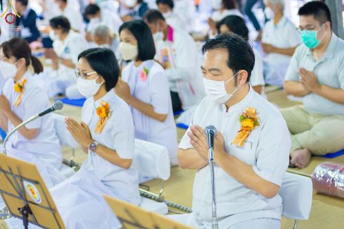 ภาพ No.74076:พิธีถวายภัตตาหารเป็นสังฆทาน แด่คณะพระธรรมยาตราฯ ในโครงการธรรมยาตรากตัญญูบูชา มหาปูชนียาจารย์ พระมงคลเทพมุนี(สด จนฺทสโร) พระผู้ปราบมาร อนุสรณ์สถาน 7 แห่ง ปีที่ 11 วันที่ 25 มกราคม พ.ศ. 2566