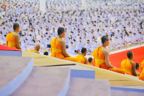 ภาพ No.68798:พิธีบูชาข้าวพระต้อนรับปีใหม่ วันที่ 1 มกราคม พ.ศ. 2566 ณ วัดพระธรรมกาย จ.ปทุมธานี