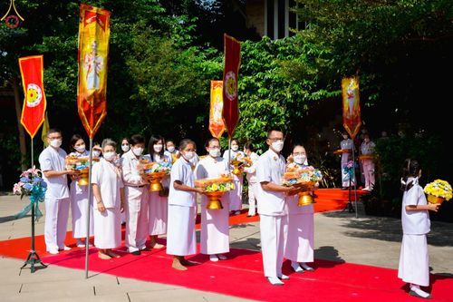 ภาพ No.64509:พิธีทอดกฐินบรมจักรพรรดิ เพื่อสร้างทุกสิ่ง ณ ศูนย์อบรมสมุทรปราการ ต.ปากน้ำ อ.เมือง จ.สมุทรปราการ วันอาทิตย์ที่ ๓๐ ตุลาคม พ.ศ. ๒๕๖๕