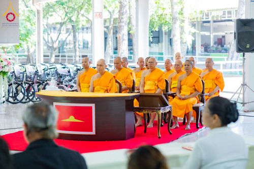 ภาพ No.290940:วันจันทร์ที่ 5 มกราคม พ.ศ. 2569  วัดพระธรรมกาย มูลนิธิธรรมกาย  จัดพิธีมอบของขวัญสนับสนุนการจัดกิจกรรมงานวันเด็กแห่งชาติ ประจำปี พ.ศ. 2569 ให้แก่องค์กรภาคีเครือข่ายกว่า 200 องค์กร ณ วัดพระธรรมกาย อ.คลองหลวง จ.ปทุมธานี