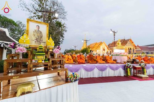 ภาพ No.310785:วันอาทิตย์ที่ 22 กุมภาพันธ์ พ.ศ. 2569 พิธีตักบาตรเเด่คณะพระภิกษุสงฆ์ 1,111 รูป จังหวัดน่าน หนึ่งในโครงการตักบาตรพระ 2,000,000 รูป 77 จังหวัดทั่วไทย ในวาระอันเป็นมงคลยิ่ง ครบรอบ 744 ปี นครน่าน สืบสานศรัทธา ทำบุญใหญ่ของเมืองน่าน ณ ข่วงเมือง วัดภูมินทร์ อำเ