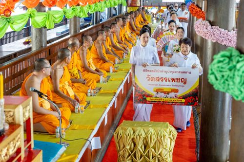 ภาพ No.191969:พิธีทอดผ้าป่าทำนุบำรุงศาสนสถาน ณ วัดสรรเพชญ ต.ยายชา อ.สามพราน จ.นครปฐม ในโครงการธรรมยาตรา กตัญญูบูชา มหาปูชนียาจารย์ พระมงคลเทพมุนี(สด จนฺทสโร) พระผู้ปราบมาร อนุสรณ์สถาน 7 แห่ง ปีที่ 13 วันที่ 9 มกราคม พ.ศ. 2568