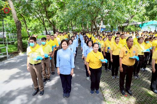 ภาพ No.226726:กิจกรรมจิตอาสาพัฒนา “เราทำความ ดี ด้วยหัวใจ” เนื่องในโอกาสวันพระบาทสมเด็จพระปกเกล้าเจ้าอยู่หัว ณ วัดพระธรรมกาย อ.คลองหลวง จ.ปทุมธานี วันพุธที่ 28 พฤษภาคม พ.ศ. 2568