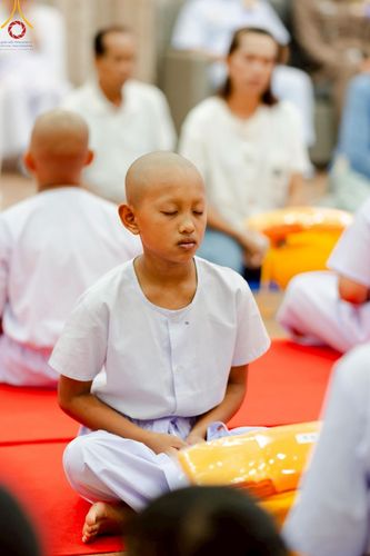 ภาพ No.216496:วันอังคารที่ 8 เม.ย. พ.ศ. 2568 พิธีบรรพชาสามเณร ณ ศูนย์ปฏิบัติธรรมเขาคิชฌกูฏ จันทบุรี