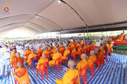 ภาพ No.76197:พิธีกลั่นแผ่นดินสร้างมหาเจดีย์ปัตตานี , พิธีตักบาตรแด่พระภิกษุสงฆ์ 159 รูป ,  พิธีทอดผ้าป่า , พิธีโปรยรัตนชาติ ,  พิธีจุดประทีปถวายเป็นพุทธบูชา ณ ศูนย์อบรมเยาวชนปัตตานี จ.ปัตตานี วันอาทิตย์ที่ 5 กุมภาพันธ์ พ.ศ.2566