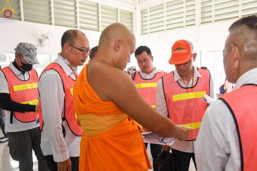 ภาพ No.110853:V.9 กล้าเก่ง การเตรียมงาน เก็บงาน การรับบุญของเจ้าหน้าที่หน่วยงานต่างๆ เพื่อโครงการธรรมยาตรา กตัญญูบูชามหาปูชนียาจารย์ พระมงคลเทพมุนี (สด จนฺทสโร) พระผู้ปราบมาร อนุสรณ์สถาน 7 แห่ง ปีที่ 12 ระหว่างวันที่ 2 - 31 มกราคม พ.ศ.2567