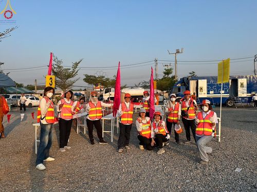 ภาพ No.116956:V.16 เป็นทีม การเตรียมงาน เก็บงาน การรับบุญของเจ้าหน้าที่หน่วยงานต่างๆ เพื่อโครงการธรรมยาตรา กตัญญูบูชามหาปูชนียาจารย์ พระมงคลเทพมุนี (สด จนฺทสโร) พระผู้ปราบมาร อนุสรณ์สถาน 7 แห่ง ปีที่ 12 ระหว่างวันที่ 2 - 31 มกราคม พ.ศ. 2567