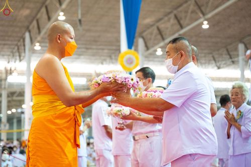 ภาพ No.77013:พิธีหล่อพระบรมพุทธเจ้า ในวันมาฆบูชา อาทิตย์ต้นเดือนที่ 6 มีนาคม พ.ศ. 2566 ณ วัดพระธรรมกาย จ.ปทุมธานี