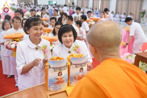 ภาพ No.166442:พิธีทอดกฐิน ณ ศูนย์ปฏิบัติธรรมสระบุรี ในโครงการกฐินสามัคคีทั่วไทย 30,000 วัด บูชาธรรม 80 ปี หลวงพ่อธัมมชโย โดยคณะศิษยานุศิษย์วัดพระธรรมกาย วันที่ 20 ตุลาคม พ.ศ. 2567