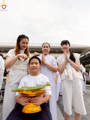 ภาพ No.213664:วันอาทิตย์ที่ 30 มีนาคม พ.ศ. 2568 พิธีตัดปอยผม โครงการหน่อแก้วเปรียญธรรม รุ่นที่ 13 ณ ค่ายจองแชมป์ หมู่กุฏิสามเณรเปรียญธรรม วัดพระธรรมกาย