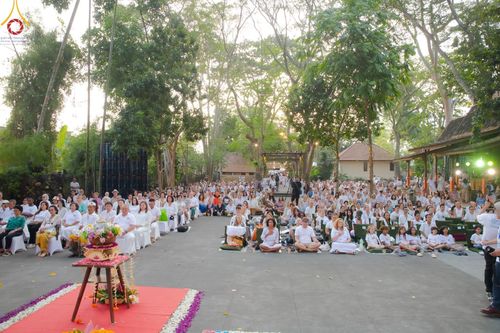 ภาพ No.156386:วัดพุทธบาหลีและวัดพระธรรมกาย จัดปฏิบัติธรรมนานาชาติ 1,151 คนจาก 78 ประเทศ ใน "วันสันติภาพสากล" ณ บาหลี อินโดนีเซีย วันเสาร์ที่ 21 กันยายน พ.ศ. 2567 เวลา 16.00-21.00 น. ณ พิพิธภัณฑ์ ARMA เมืองอูบุด จังหวัดบาหลี ประเทศอินโดนีเซีย