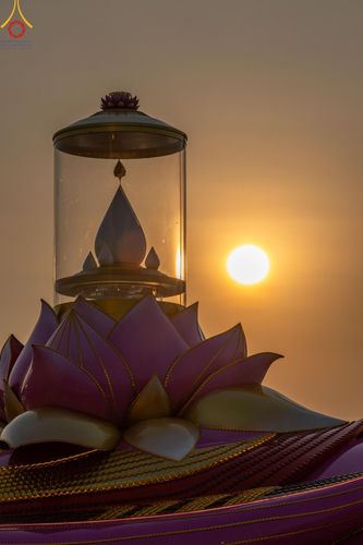 ภาพ No.204510:พิธีจุดประทีปถวายเป็นพุทธบูชา และบูชาธรรมมหาปูชนียาจารย์ ณ วัดพระธรรมกาย ตำบลคลองสาม อำเภอคลองหลวง จังหวัดปทุมธานี ในโครงการธรรมยาตรา กตัญญูบูชา มหาปูชนียาจารย์ พระมงคลเทพมุนี(สด จนฺทสโร) พระผู้ปราบมาร ปีที่ 13 วันที่ 31 มกราคม พ.ศ. 2568