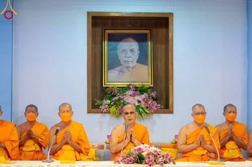 ภาพ No.112981:พิธีถวายภัตตาหารเป็นสังฆทาน แด่คณะพระธรรมยาตรา ปีที่ 12 วันที่ 16 มกราคม พ.ศ. 2567 ณ วัดโบสถ์(บน) บางคูเวียง จ.นนทบุรี