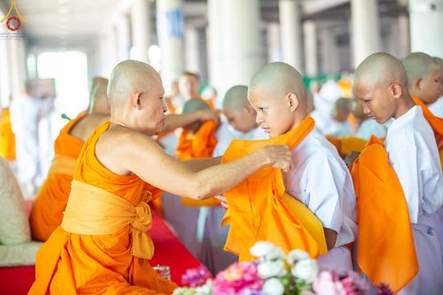 ภาพ No.134156:พิธีบรรพชาสามเณร โครงการบรรพชาสามเณร ฟื้นฟูพระพุทธศาสนาทั่วไทย ศูนย์อบรมวัดพระธรรมกาย วันเสาร์ที่ 6 เมษายน พ.ศ. 2567