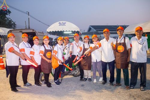 ภาพ No.202972:V.51 สารพัดV สารพัดดี ที่คลองบางนางแท่น ในโครงการธรรมยาตรา กตัญญูบูชา มหาปูชนียาจารย์ พระมงคลเทพมุนี(สด จนฺทสโร) พระผู้ปราบมาร อนุสรณ์สถาน 7 แห่ง ปีที่ 13 ระหว่างวันที่ 2-31 มกราคม พ.ศ. 2568