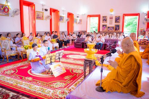 ภาพ No.273934:วันที่ 1 พฤศจิกายน พ.ศ. 2568 พิธีทอดกฐินสามัคคีทั่วไทย ณ วัดศีลขันธาราม อ.โพธิ์ทอง จ.อ่างทอง โดยคณะศิษยานุศิษย์ บูชาธรรม 81 ปี หลวงพ่อธัมมชโย