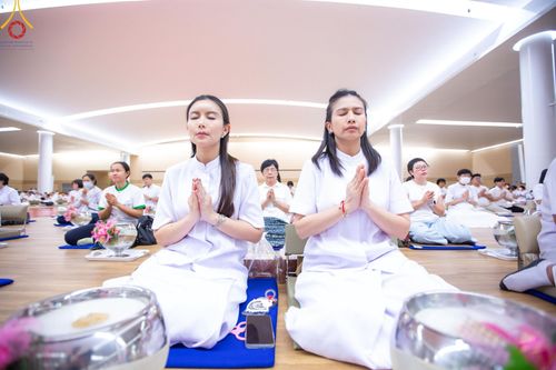 ภาพ No.206895:พิธีถวายโคมมาฆประทีป น้อมถวายเป็นพุทธบูชา แด่คณะพระภิกษุ สามเณร วัดพระธรรมกาย วันอาทิตย์ที่ 9 กุมภาพันธ์ พ.ศ. 2568 ณ ห้องแก้วสารพัดนึก 2 สภาธรรมกายสากล วัดพระธรรมกาย จังหวัดปทุมธานี