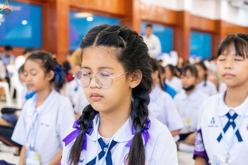 ภาพ No.106622:วันรวมพลังเด็กดี V-star ผู้นำฟื้นฟูศีลธรรมโลก จังหวัดสมุทรสาคร วันพฤหัสบดีที่ 28 ธันวาคม พ.ศ. 2566 ณ โรงเรียนสมุทรสาครวิทยาลัย อำเภอเมือง จังหวัดสมุทรสาคร