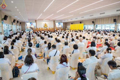 ภาพ No.148590:พิธีบุพเปตพลี, พิธีทอดผ้าป่า, พิธีไถ่ชีวิตโค 80 ตัว ให้ชีวิตสัตว์เป็นทาน ณ ศูนย์ปฎิบัติธรรมภาคใต้ อ.บางกล่ำ จ.สงขลา วันเสาร์ที่ 10 สิงหาคม พ.ศ. 2567