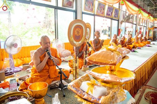 ภาพ No.163330:โครงการกฐินสามัคคีทั่วไทย 30,000 วัด บูชาธรรม 80 ปี หลวงพ่อธัมมชโย โดย คณะศิษยานุศิษย์วัดพระธรรมกาย ณ วัดโสภณาราม อ.ลำลูกกา จ.ปทุมธานี วันที่ 19 ตุลาคม พ.ศ. 2567