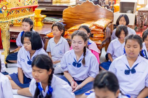 ภาพ No.195060:พิธีทอดผ้าป่าทำนุบำรุงศาสนสถาน ณ วัดไผ่โรงวัว ต.บางตาเถร อ.สองพี่น้อง จ.สุพรรณบุรี ในโครงการธรรมยาตรา กตัญญูบูชา มหาปูชนียาจารย์ พระมงคลเทพมุนี(สด จนฺทสโร) พระผู้ปราบมาร อนุสรณ์สถาน 7 แห่ง ปีที่ 13 วันที่ 13 มกราคม พ.ศ. 2568