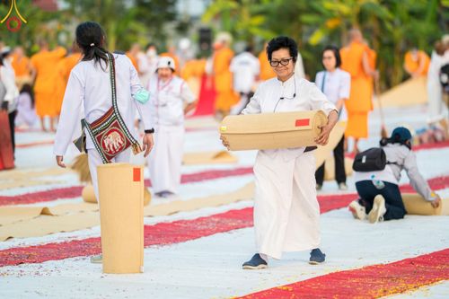 ภาพ No.113410:V.12 พลังหมู่ การเตรียมงาน เก็บงาน การรับบุญของเจ้าหน้าที่หน่วยงานต่างๆ เพื่อโครงการธรรมยาตรา ปีที่ 12 ระหว่างวันที่ 2 - 31 มกราคม พ.ศ. 2567