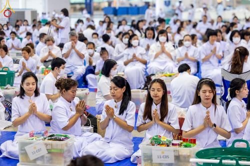 ภาพ No.207239:พิธีตักบาตร และปฏิบัติธรรมช่วงสาย ในวันมาฆบูชา วันพุธที่ 12 กุมภาพันธ์ พ.ศ. 2568 ณ วัดพระธรรมกาย จังหวัดปทุมธานี