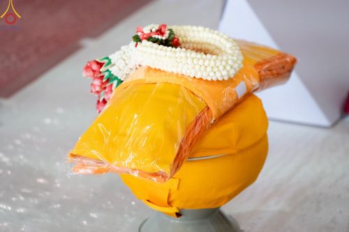 ภาพ No.133911:พิธีขอขมามอบผ้าไตร โครงการบรรพชาสามเณร ศูนย์อบรมวัดพระธรรมกาย ณ วัดพระธรรมกาย วันเสาร์ที่ 6 เมษายน พ.ศ. 2567