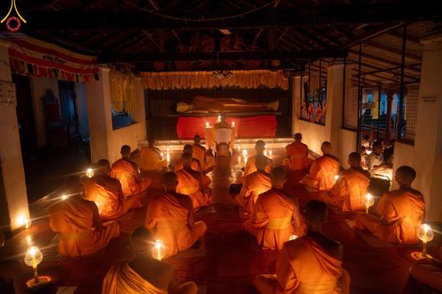 ภาพ No.141916:PhotoStory มหาศรัทธา ธรรมยาตราศรีลังกา EP.7 พิธีจุดวิสาขประทีป 6 วัด ถวายเป็น พุทธบูชา  โครงการสยาม-ลังกา ธรรมยาตรา  ฉลองเทศกาลวิสาขบูชาแห่งชาติ ศรีลังกา วันที่ 16 เดือนมิถุนายน พ.ศ. 2567