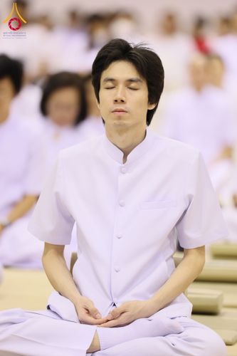 ภาพ No.209542:วันอาทิตย์ที่ 2 มีนาคม พ.ศ. 2568 พิธีบูชาข้าวพระ ณ สภาธรรมกายสากล วัดพระธรรมกาย