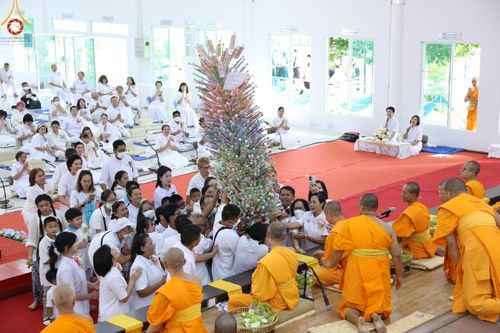 ภาพ No.97404:พิธีทอดกฐินสามัคคีทั่วไทย 5,000 วัด ณ ศูนย์อบรมเยาวชนนครปฐม วันที่ 19 พฤศจิกายน พ.ศ. 2566