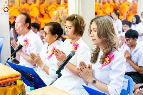 ภาพ No.197287:พิธีทอดผ้าป่าทำนุบำรุงศาสนสถาน ณ วัดอัมพวัน ตำบลบางม่วง อำเภอบางใหญ่ จังหวัดนนทบุรี ในโครงการธรรมยาตรา กตัญญูบูชา มหาปูชนียาจารย์ พระมงคลเทพมุนี(สด จนฺทสโร) พระผู้ปราบมาร อนุสรณ์สถาน 7 แห่ง ปีที่ 13 วันที่ 17 มกราคม พ.ศ. 2568