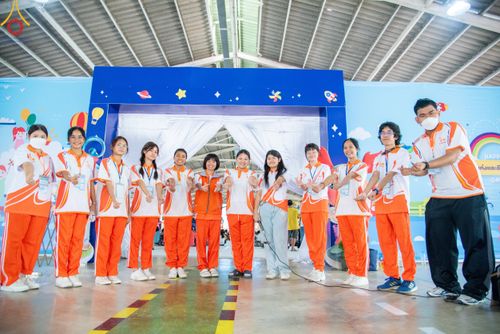 ภาพ No.111234:กิจกรรมงานวันเด็กแห่งชาติ รวมพลังเด็กเก่งและดี สร้างความดีสากล ปีที่ 6 ร่วมจัดโดย เทศบาลเมืองท่าโขลง พุทธสมาคมปทุมธานี องค์การบริหารส่วนตำบลคลองสาม ณ วัดพระธรรมกาย จ.ปทุมธานี วันที่ 13 มกราคม พ.ศ. 2567