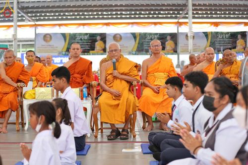 ภาพ No.94678:พิธีทอดกฐินสามัคคี สร้างกุฏิสงฆ์หลังแรก ณ ศูนย์ปฏิบัติธรรมและอบรมเยาวชนเมืองยะลา (ถนนเวฬุวัน ซอยเศรษฐี) วันที่ 15 พฤศจิกายน พ.ศ. 2566