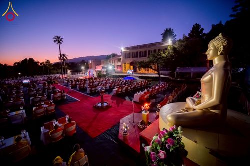 ภาพ No.225721:วันอาทิตย์ที่ 11 พฤษภาคม พ.ศ. 2568 วัดพระธรรมกายแคลิฟอร์เนีย จัดงานวิสาขบูชานานาชาติ และถวายมหาสังฆทานคณะสงฆ์ 120 รูป