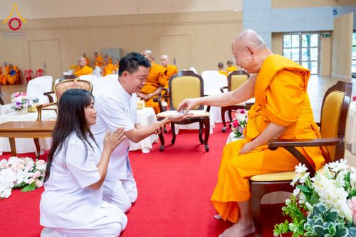 ภาพ No.267222:วันที่ 7 พฤศจิกายน พ.ศ. 2568 พิธีสอบธรรมสนามหลวง นักธรรมชั้นโท - เอก ณ สนามสอบวัดพระธรรมกาย