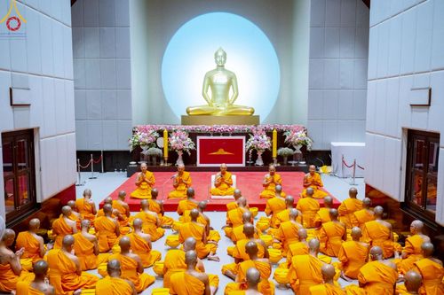 ภาพ No.217462:วันเสาร์ที่ 12 เมษายน พ.ศ. 2568 พิธีอุปสมบท ในโครงการอุปสมบทหมู่ บูชาธรรมหลวงพ่อธัมมชโย, โครงการธรรมทายาท ระดับอุดมศึกษา รุ่นที่ 52 ,  โครงการบวชพระนานาชาติ AEC & WAB CEO รุ่นที่ 4 ณ วัดพระธรรมกาย