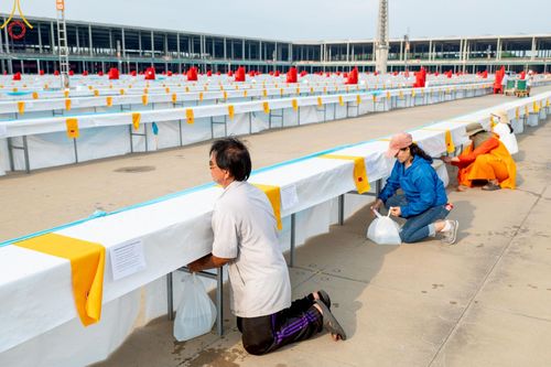 ภาพ No.218386:วันที่ 14-15 เมษายน พ.ศ. 2568 การเตรียมงานเครื่องเสียง , การเตรียมงานติดผ้ารับประเคน , การเตรียมงานเครื่องนอนพระสังฆาธิการ , การเตรียมงานจุดนั่งสาธุชน , การเตรียมงานถุงน้ำถ่วงน้ำหนักโต๊ะ , การเตรียมงานภาชนะฉันภัตตาหาร เพื่องานวันคุ้มครองโลก 22 เมษายน พ.ศ