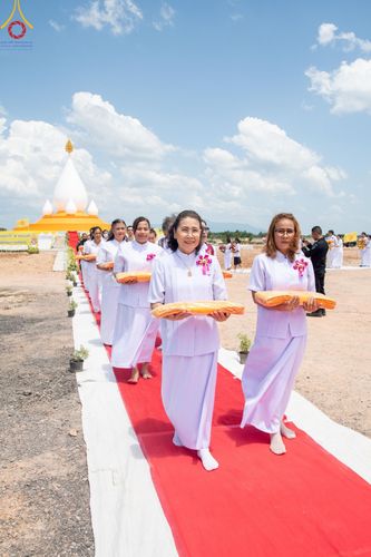 ภาพ No.144407:3 Bigboon 1.พิธีทอดผ้าป่าสถาปนาสังฆรัตนะปทุมเจดีย์ 2.พิธีประดิษฐานดอกบัวอนันต์นิรันดร์กาล 3.พิธีถวายมหาสังฆทานแด่คณะสงฆ์ทุกวัดในจังหวัดปัตตานี ณ ศูนย์อบรมเยาวชนจังหวัดปัตตานี วันอาทิตย์ที่ 14 กรกฎาคม พ.ศ. 2567