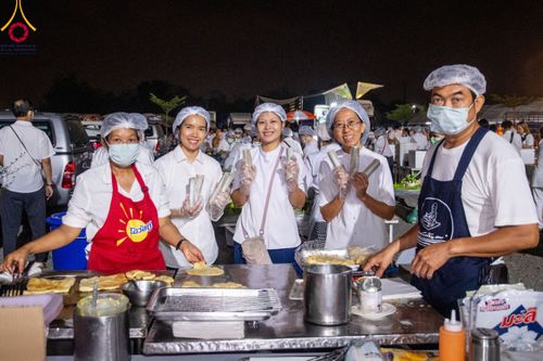 ภาพ No.115640:พิธีถวายภัตตาหารเป็นสังฆทาน แด่คณะพระธรรมยาตรา ปีที่ 12 วันที่ 20 มกราคม พ.ศ. 2567 ณ วัดโบสถ์(บน) บางคูเวียง จ.นนทบุรี