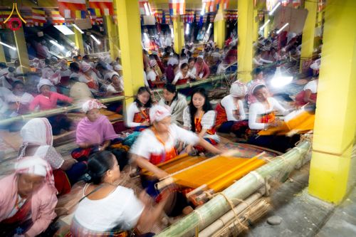 ภาพ No.176178:พิธีทอดกฐินสมทบ โดยมูลนิธิธรรมกาย ในนามหลวงพ่อธัมมชโย ณ วัดสัทธนารามา บานา วิหาร เมืองไดยุน รัฐอรุนาจาลประเทศ ประเทศอินเดีย วันที่ 15 พฤศจิกายน พ.ศ. 2567