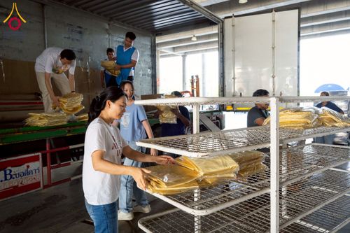 ภาพ No.217628:วันที่ 2-14 เมษายน พ.ศ. 2568 เจ้าหน้าที่เตรียมงานวันคุ้มครองโลก ชุดที่ 1 วัดพระธรรมกาย จ.ปทุมธานี