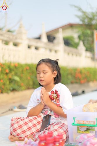 ภาพ No.135399:โครงการตักบาตรข้าวสารอาหารแห้งพระภิกษุสามเณร ๑,๐๐๐ รูป วันอังคารที่ ๙ เมษายน พ.ศ.๒๕๖๗ ณ ถนนหน้าที่ว่าการอำเภอคลองขลุง (เส้นเลียบแม่น้ำปิง) ตำบลคลองขลุง อำเภอคลองขลุง จังหวัดกำแพงเพชร