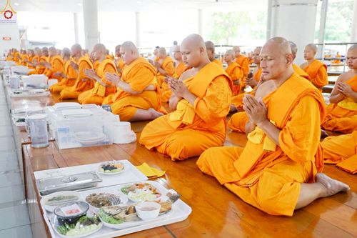 ภาพ No.237959:วันเสาร์ที่ 9 สิงหาคม พ.ศ. 2568 (วันพระ ขึ้น 15 ค่ำ เดือน 9) พิธีบุพเปตพลี ครั้งที่ 168 ร่วมอุทิศบุญแด่หมู่ญาติที่ล่วงลับไปแล้ว และสืบทอดอายุพระพุทธศาสนา ณ หอฉันคุณยายอาจารย์ฯ วัดพระธรรมกาย